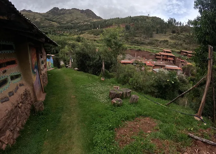 Kausay Punku Community * Písac